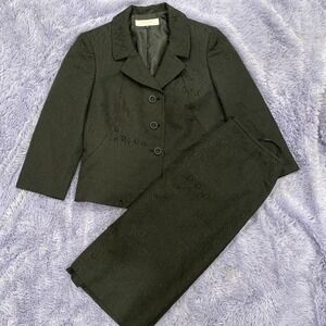 Tahari Arthur S Levine 2PC Black  Circular Pattern  Skirt Suit Size‎ 8